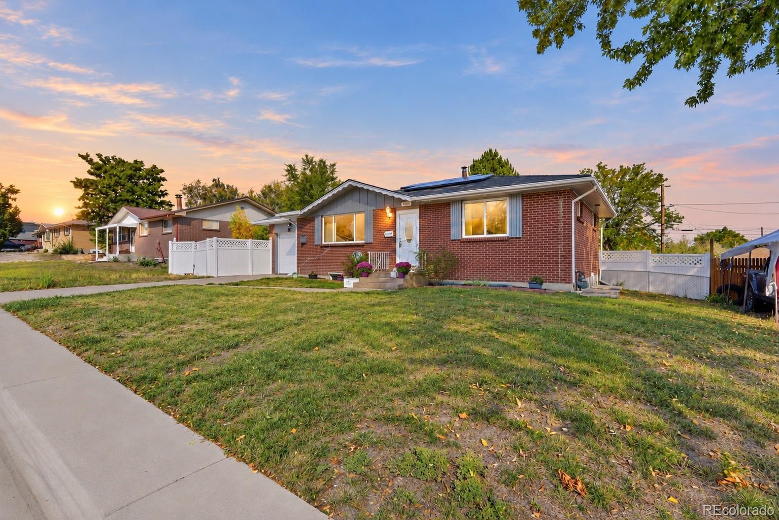 6583  Benton Circle, arvada&nbsp; House Search MLS Picture