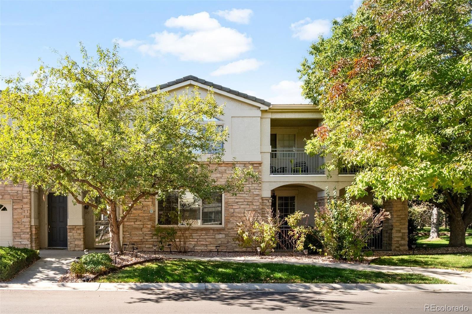  Littleton Condo / Townhome | MLS #: 58456405350 S Jay Circle 2G, Littleton Beds: 2 Baths: 2 Price: $498,900