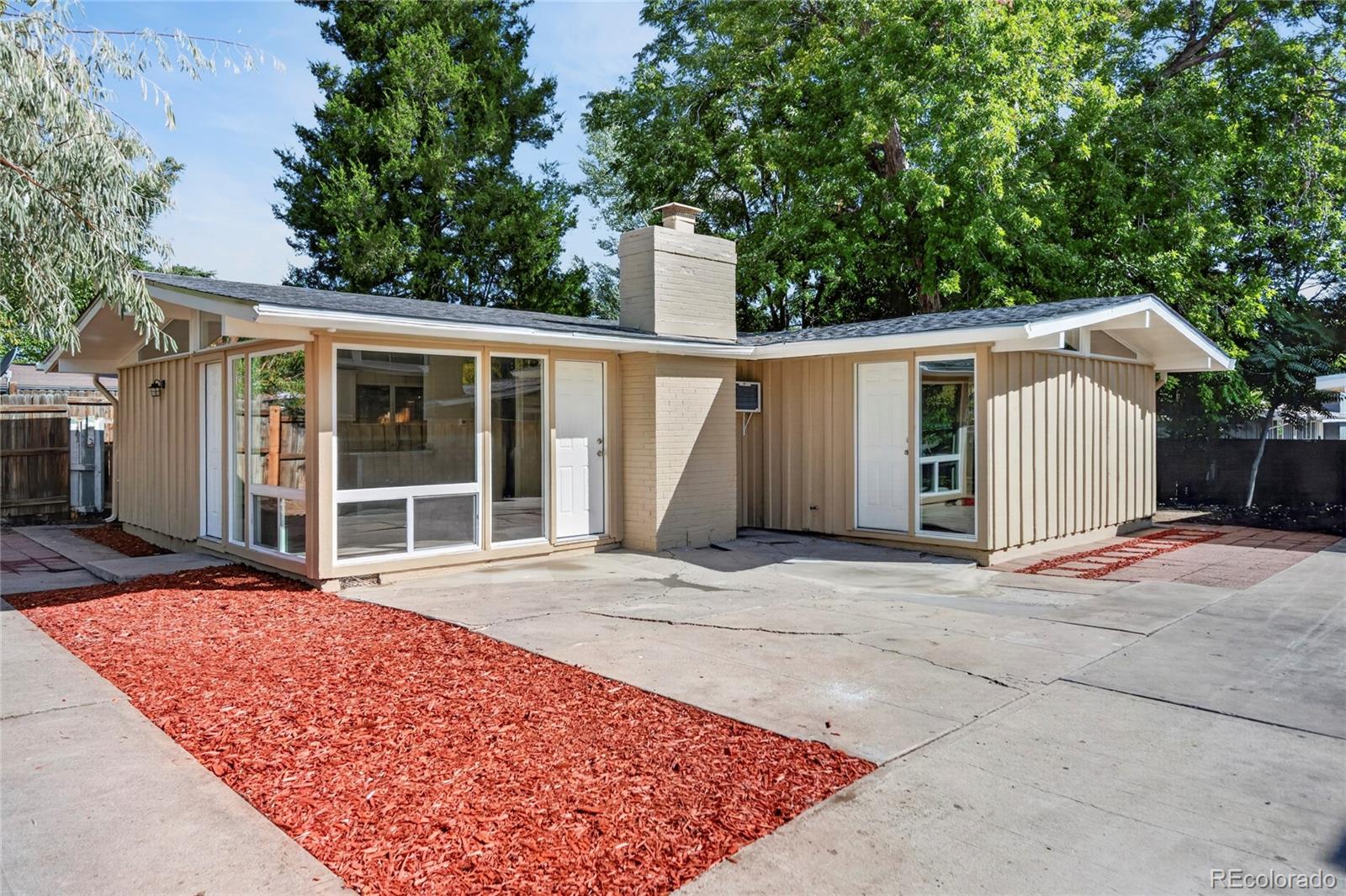 Harvey Park Denver Home | MLS #: 99246242340 S Newton Street, Denver Beds: 3 Baths: 1 Price: $530,000