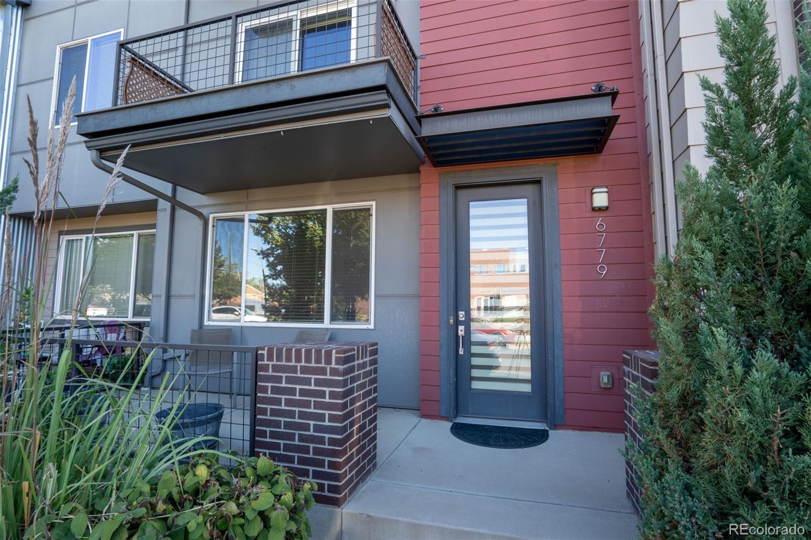  Denver Condo / Townhome | MLS #: 80572866779  MORRISON Drive , Denver Beds: 3 Baths: 3 Price: $450,000