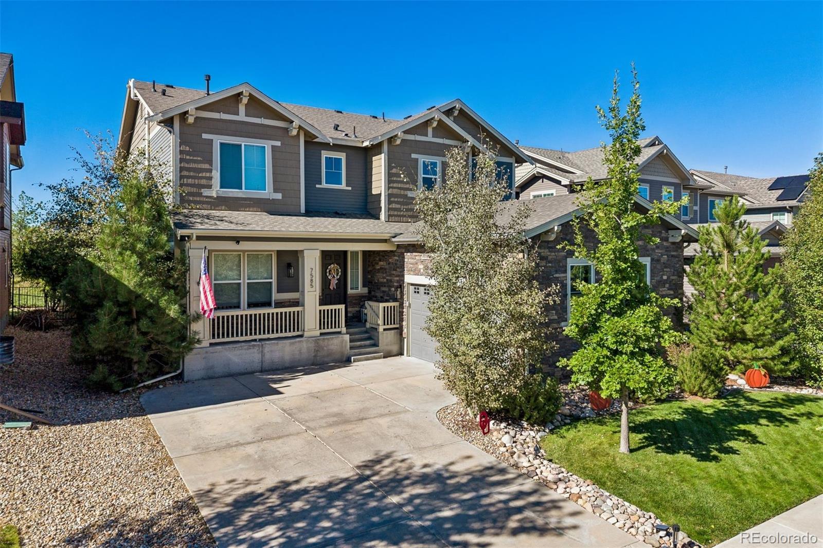 Aurora Home | MLS #: 17688357585 S Quantock Court, Aurora Beds: 5 Baths: 4 Price: $870,000