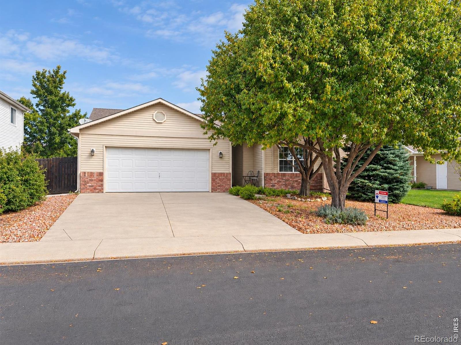  Mead Home | MLS #: 45678910701473616  Settler Ridge Drive, Mead Beds: 4 Baths: 2 Price: $465,000