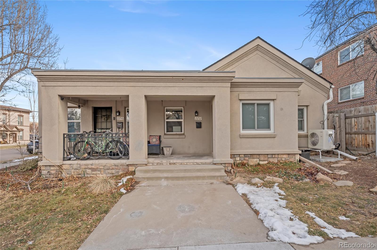  Denver Condo / Townhome | MLS #: 37567902252 N Clarkson Street , Denver Beds: 1 Baths: 1 Price: $300,000