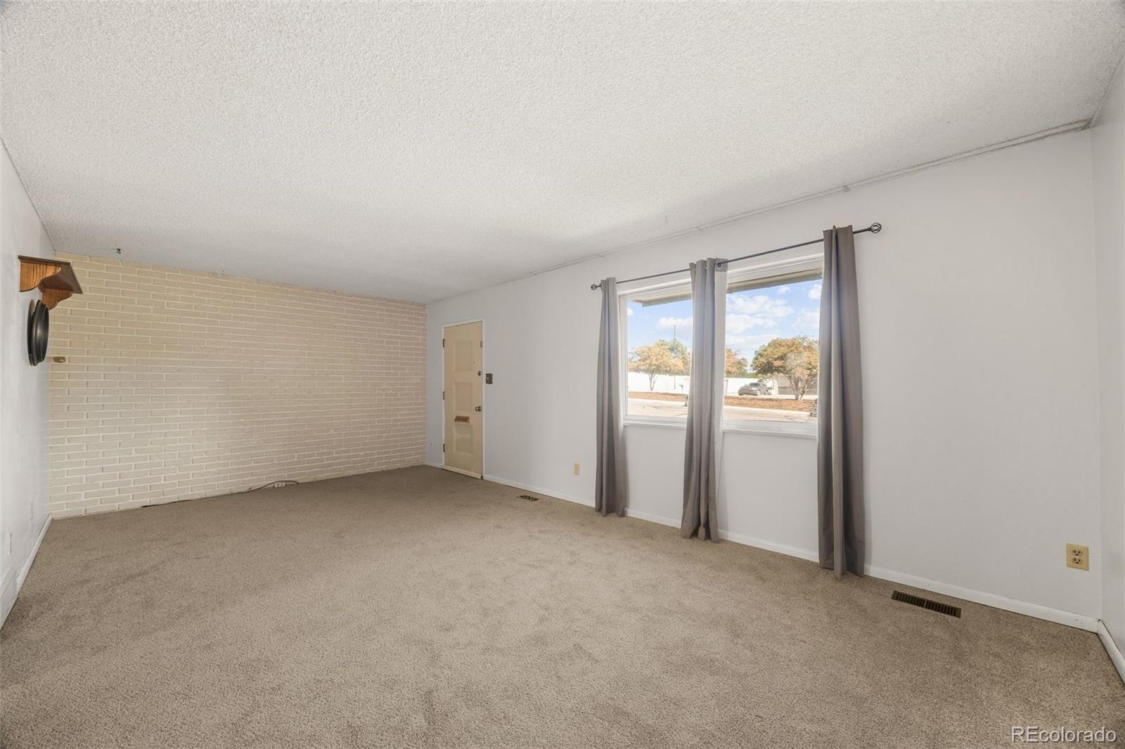 8613  Santa Fe Drive, thornton&nbsp; House Search MLS Picture