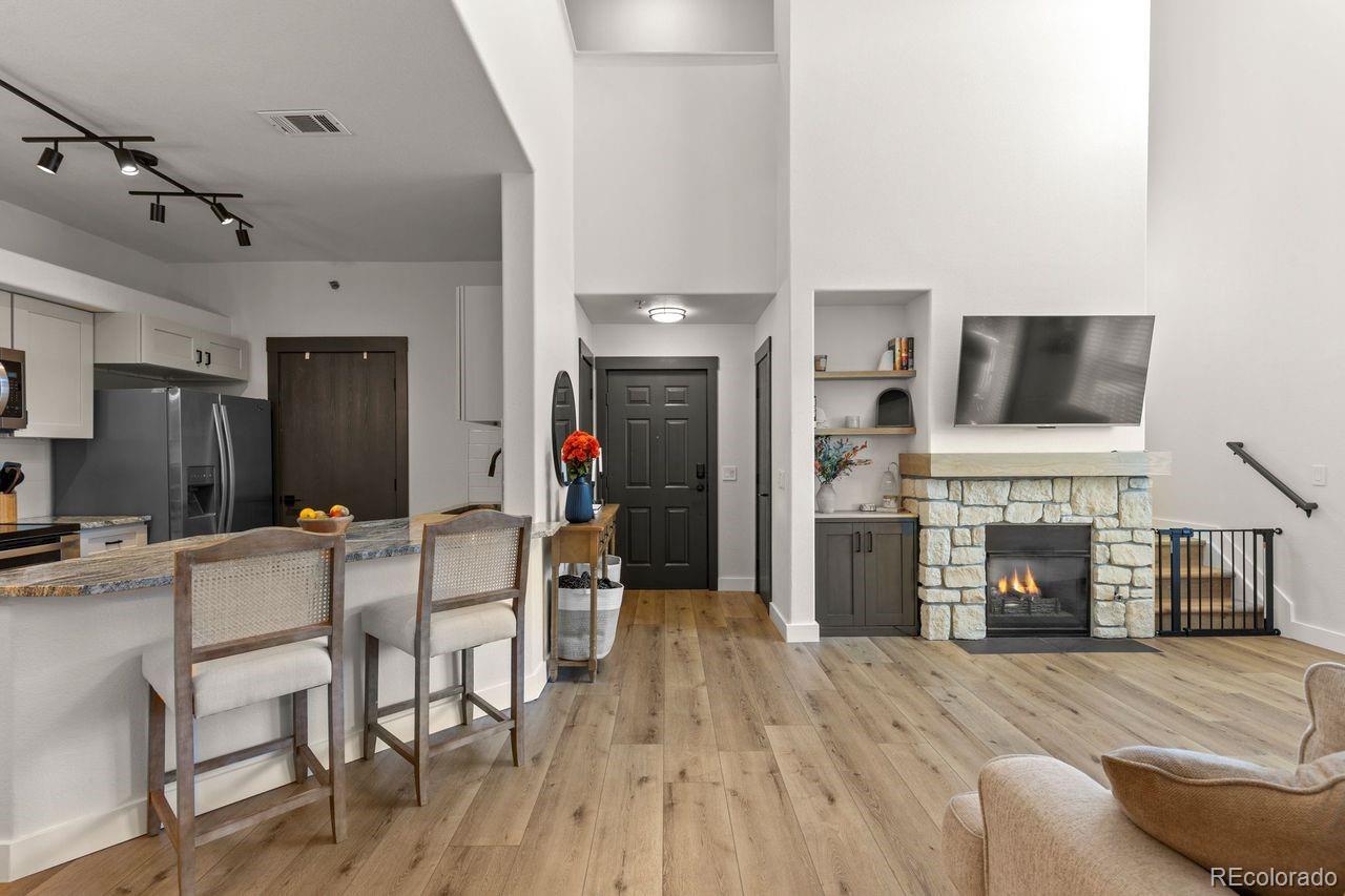 Castle Villas Castle Rock Condo / Townhome | MLS #: 20604016005  Castlegate Drive B33, Castle Rock Beds: 2 Baths: 1 Price: $349,999