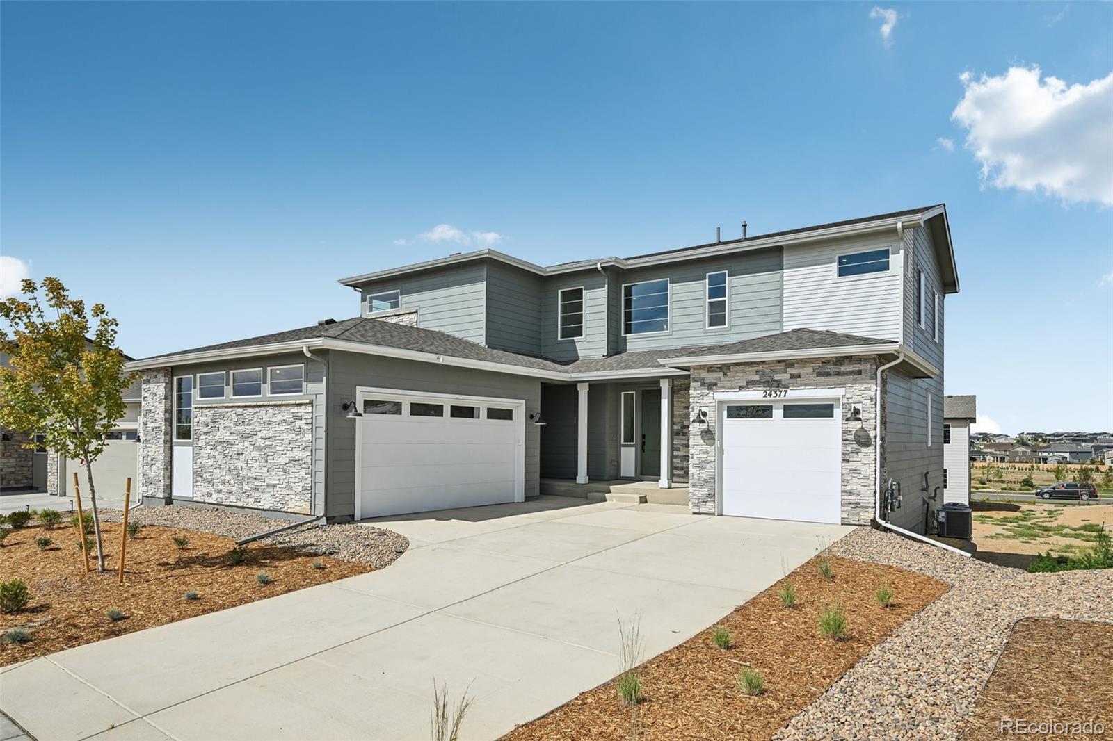 Aurora Home | MLS #: 228254424377 E River Front Drive, Aurora Beds: 4 Baths: 3 Price: $724,990