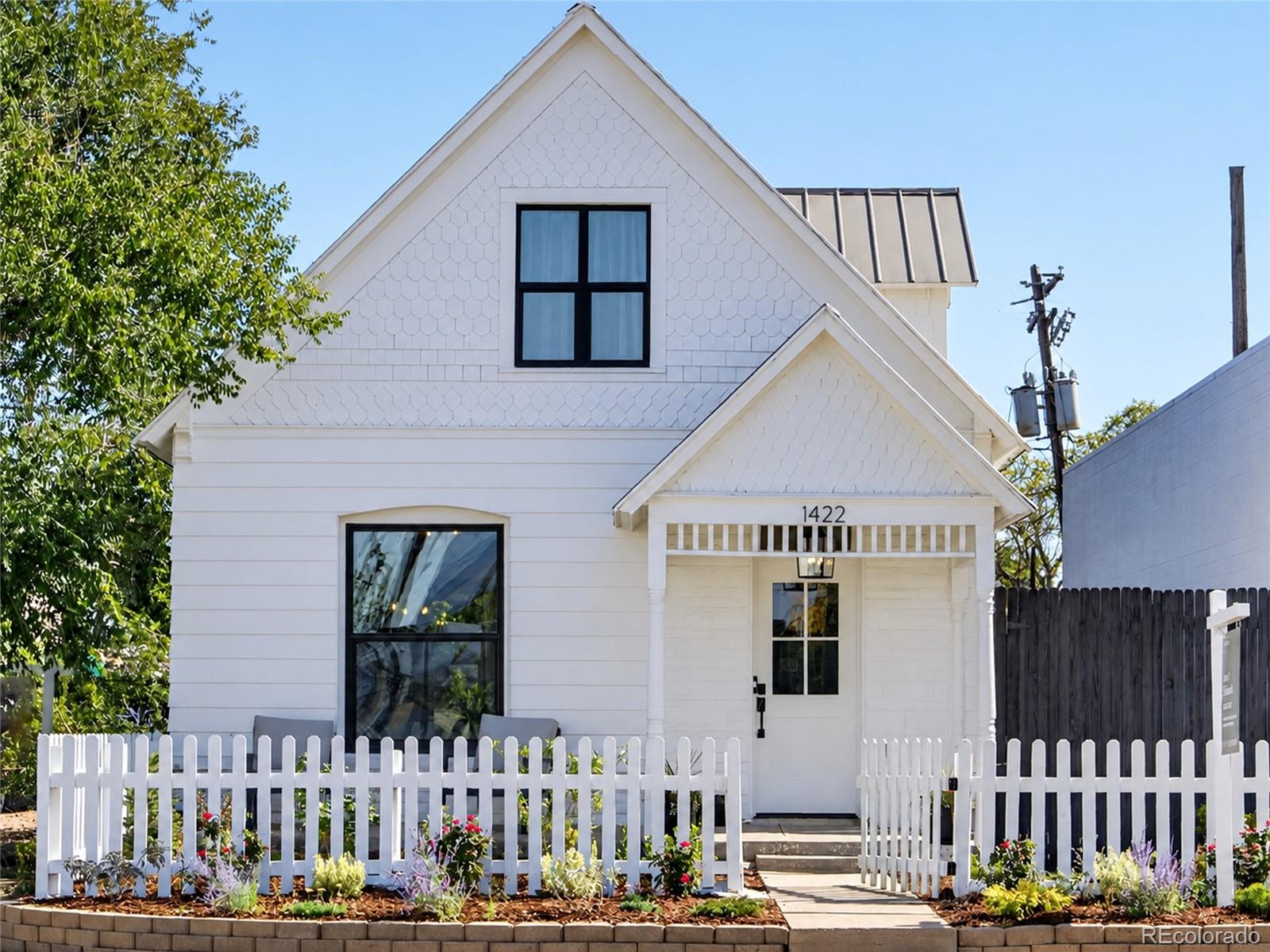  Denver Home | MLS #: 95906841422 S Cherokee Street, Denver Beds: 2 Baths: 1 Price: $450,000