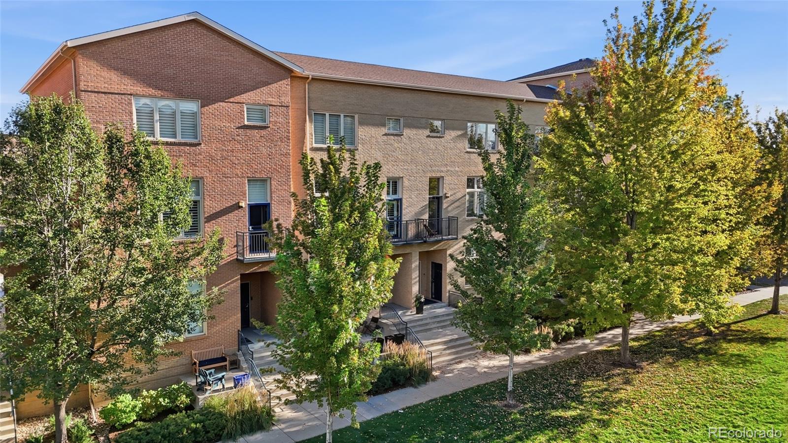  Denver Condo / Townhome | MLS #: 3799323190  Roslyn Street 1308, Denver Beds: 2 Baths: 2 Price: $519,000