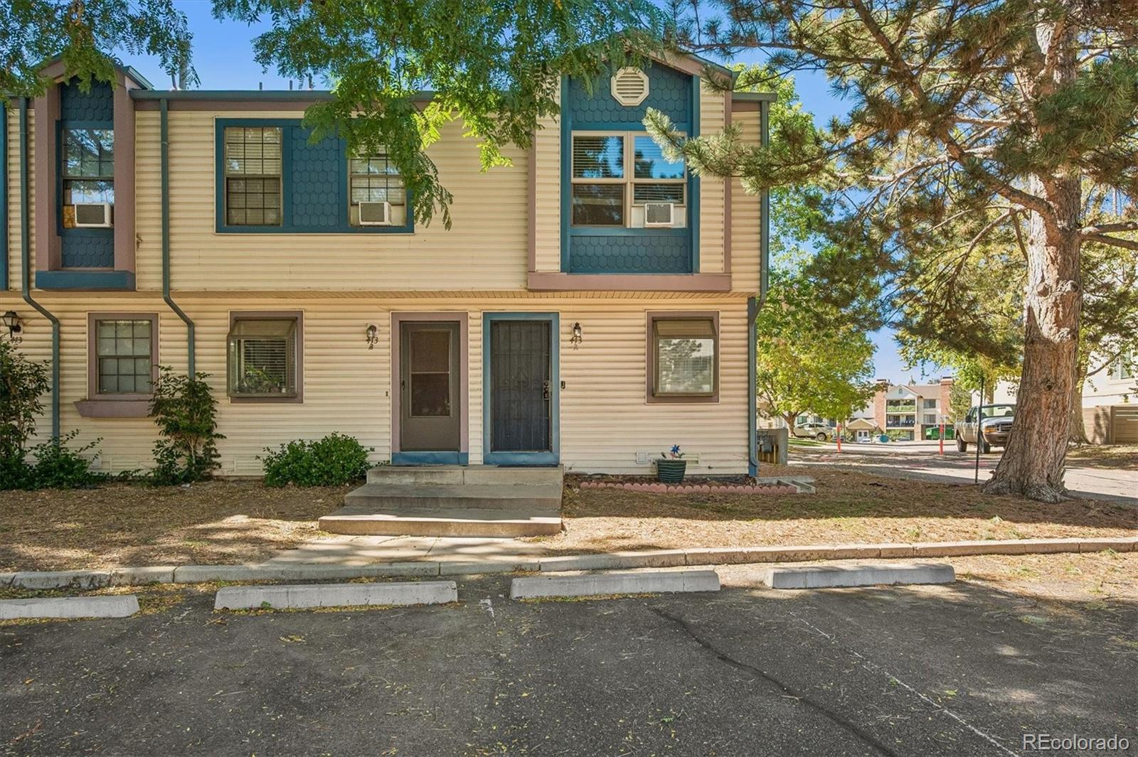  Aurora Home | MLS #: 5368625413 S Kittredge Street, Aurora Beds: 2 Baths: 1 Price: $210,000