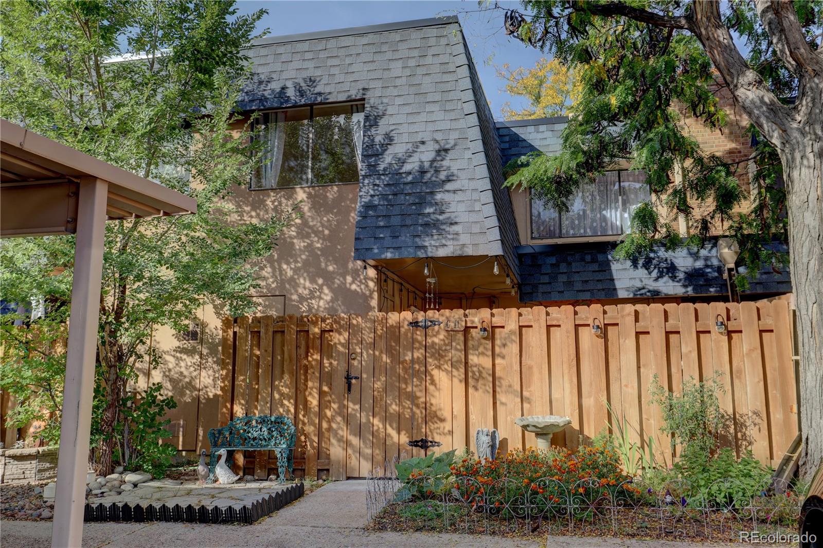  Denver Condo / Townhome | MLS #: 76440847995 E Mississippi Avenue G11, Denver Beds: 2 Baths: 2 Price: $258,000