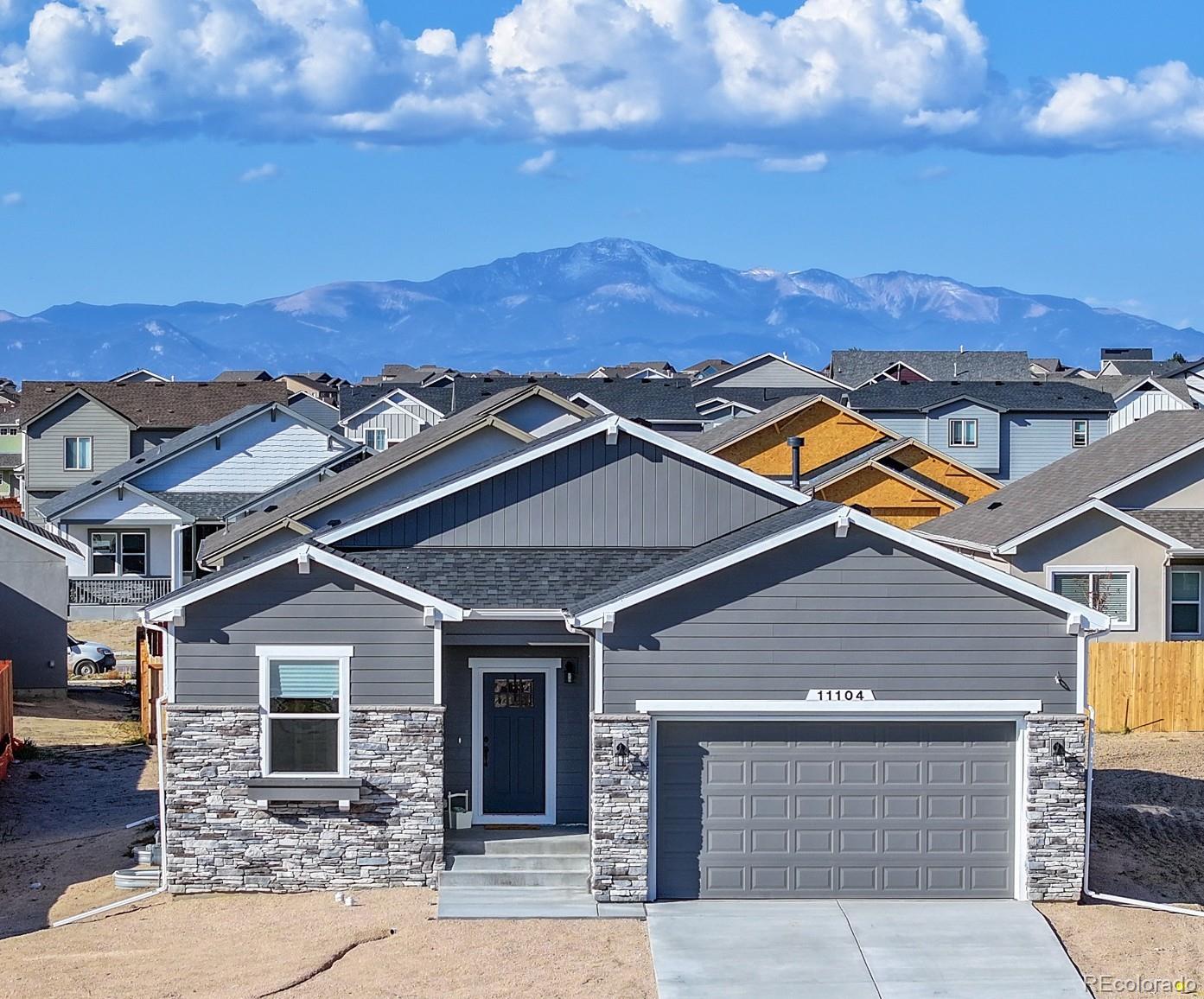  Peyton Home | MLS #: 278973211104  Coastal Hills Lane, Peyton Beds: 3 Baths: 3 Price: $594,000