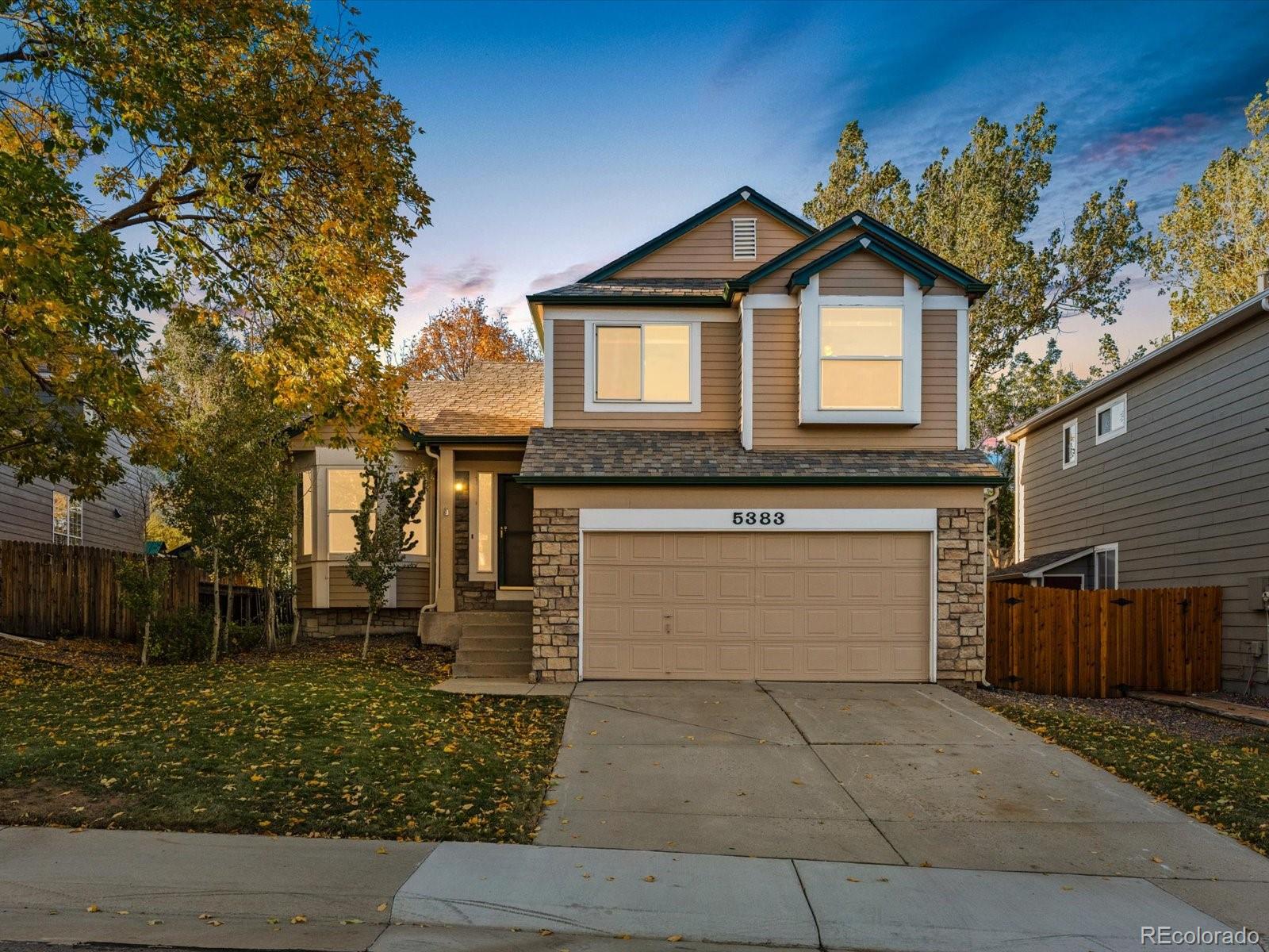 Founders Castle Rock Home | MLS #: 72482645383 E Weston Avenue, Castle Rock Beds: 3 Baths: 3 Price: $450,000