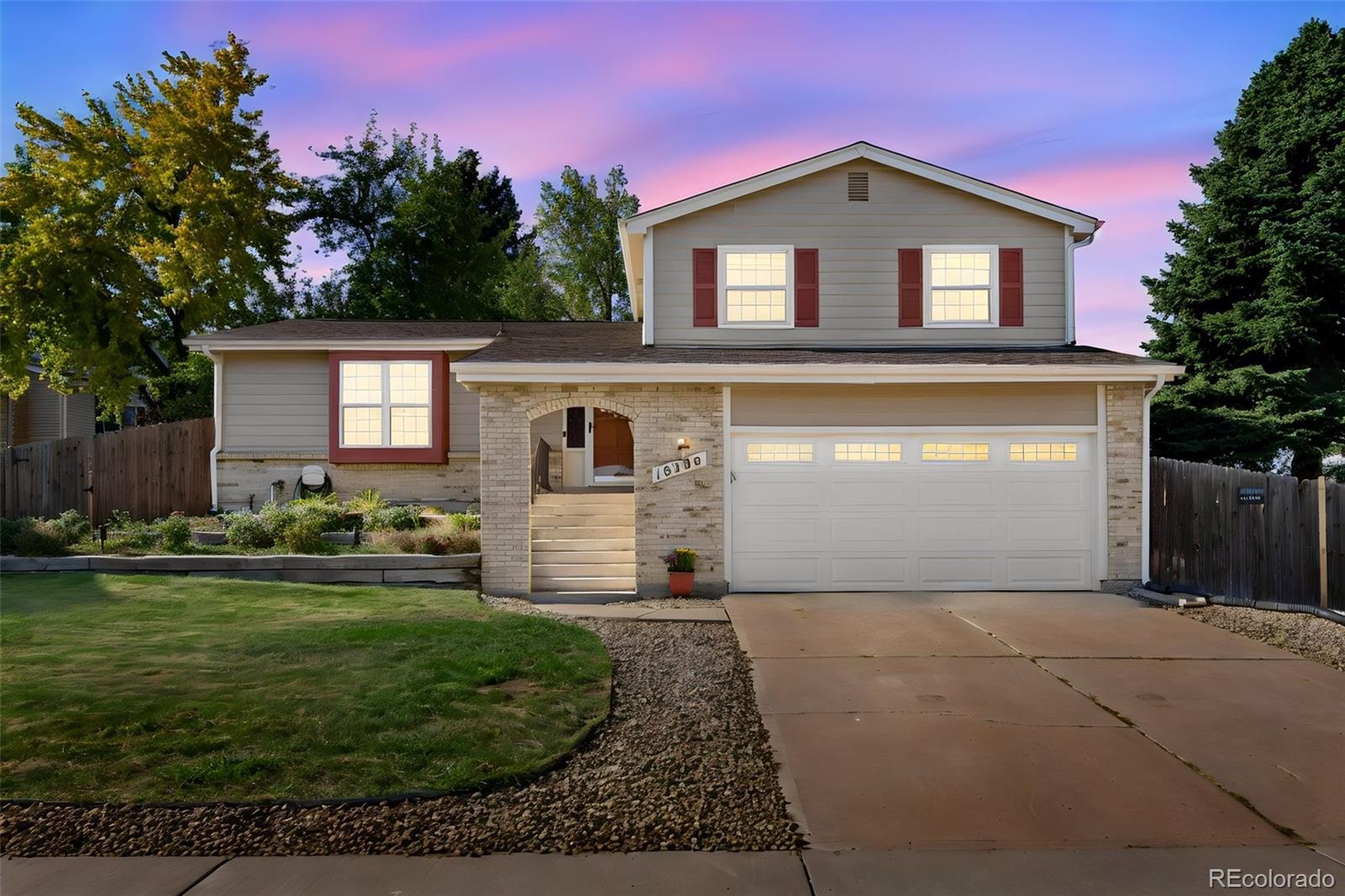  Littleton Home | MLS #: 214329810200 W Berry Drive, Littleton Beds: 3 Baths: 2 Price: $570,000