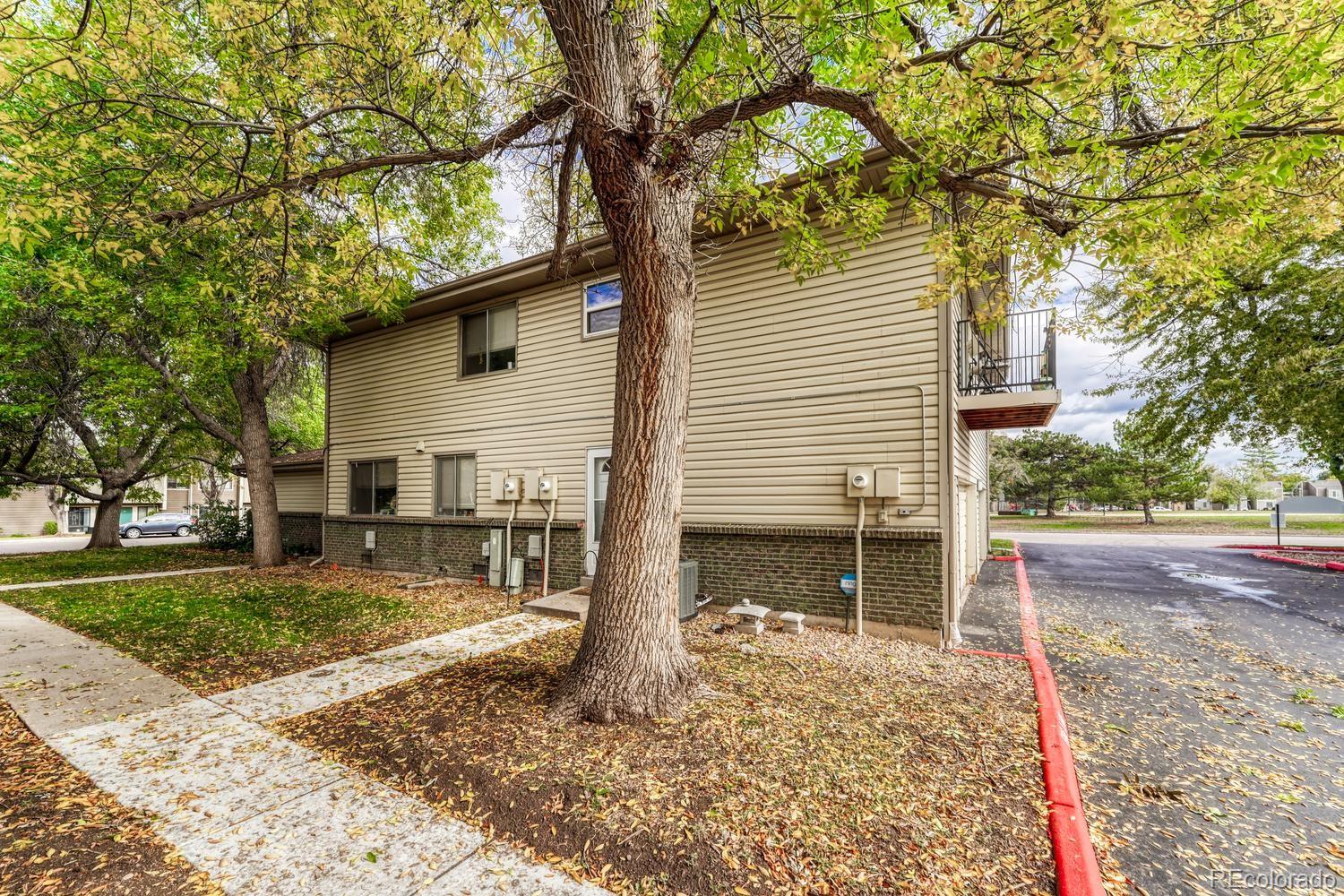 3355 S Flower Street, lakewood&nbsp; House Search MLS Picture