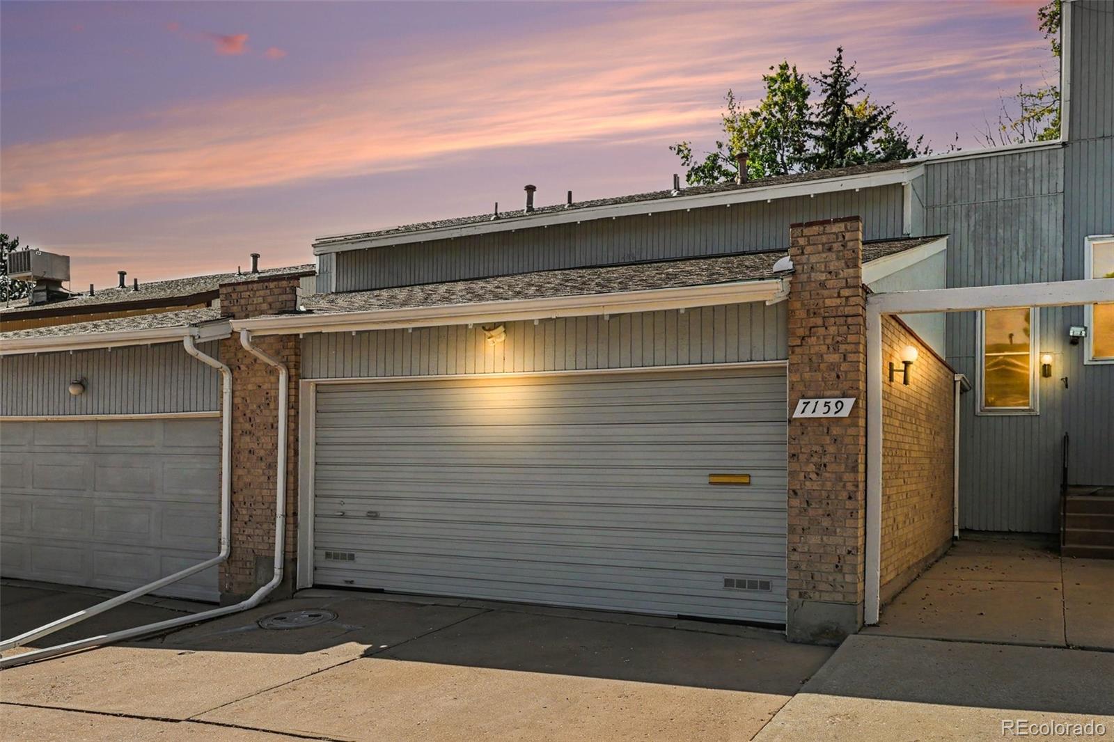  Arvada Home | MLS #: 23520797159  Depew Circle, Arvada Beds: 2 Baths: 2 Price: $350,000