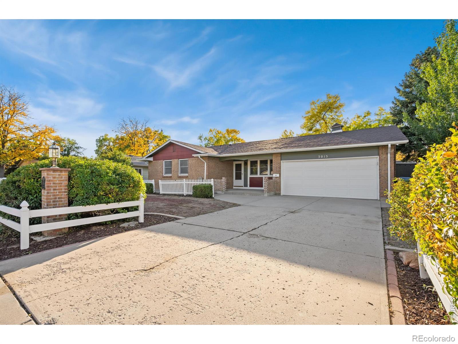 Sunset Acres Loveland Home | MLS #: 45678910703883015 N Douglas Avenue, Loveland Beds: 4 Baths: 2 Price: $464,000