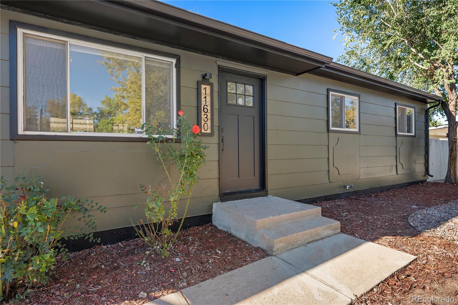 11630 E Walsh Place, aurora&nbsp; House Search MLS Picture