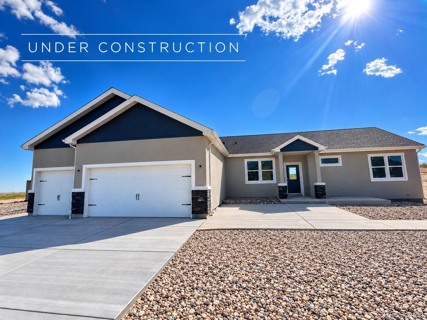  Peyton Home | MLS #: 453052515495  Atlas Loop, Peyton Beds: 5 Baths: 3 Price: $759,900