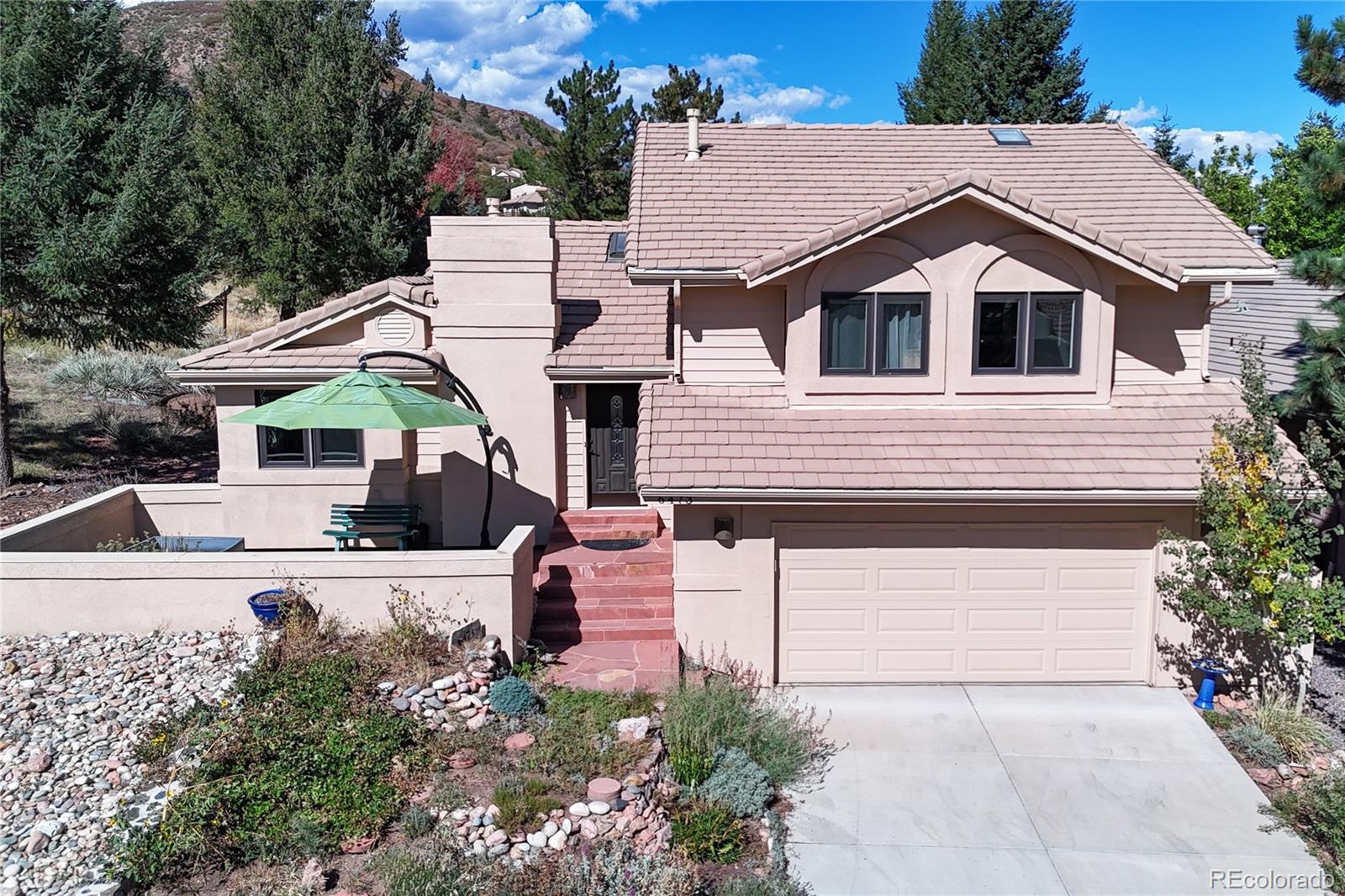 Roxborough Park Littleton Home | MLS #: 97390496473  Willow Broom Trail, Littleton Beds: 3 Baths: 3 Price: $799,900
