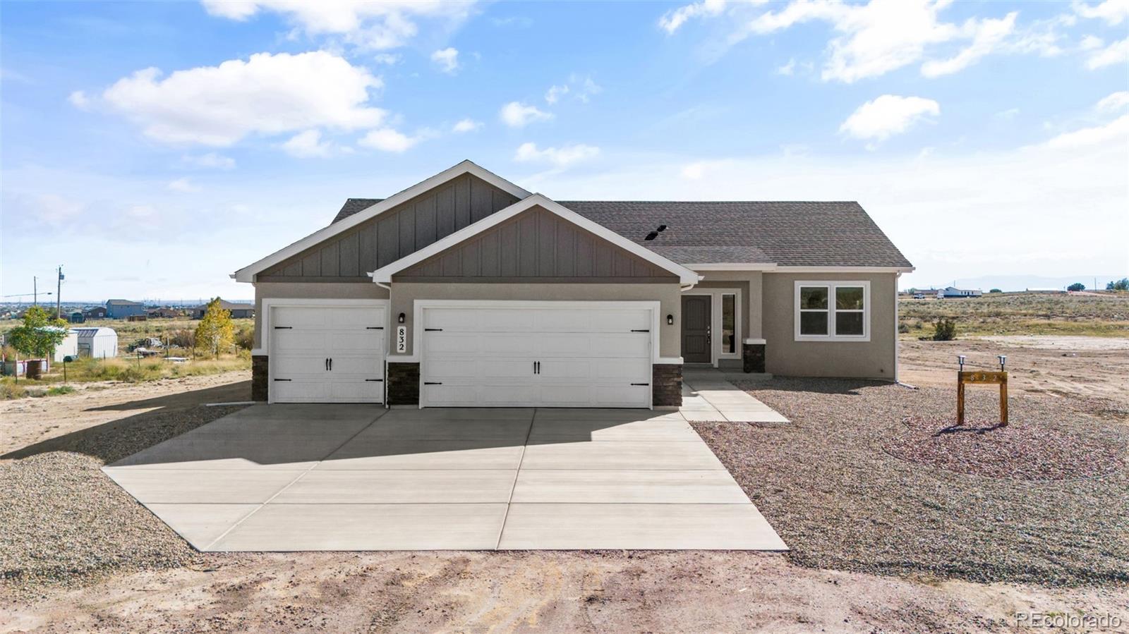 Pueblo West Pueblo West Home | MLS #: 4040551832 E Loma Drive, Pueblo West Beds: 3 Baths: 2 Price: $399,900