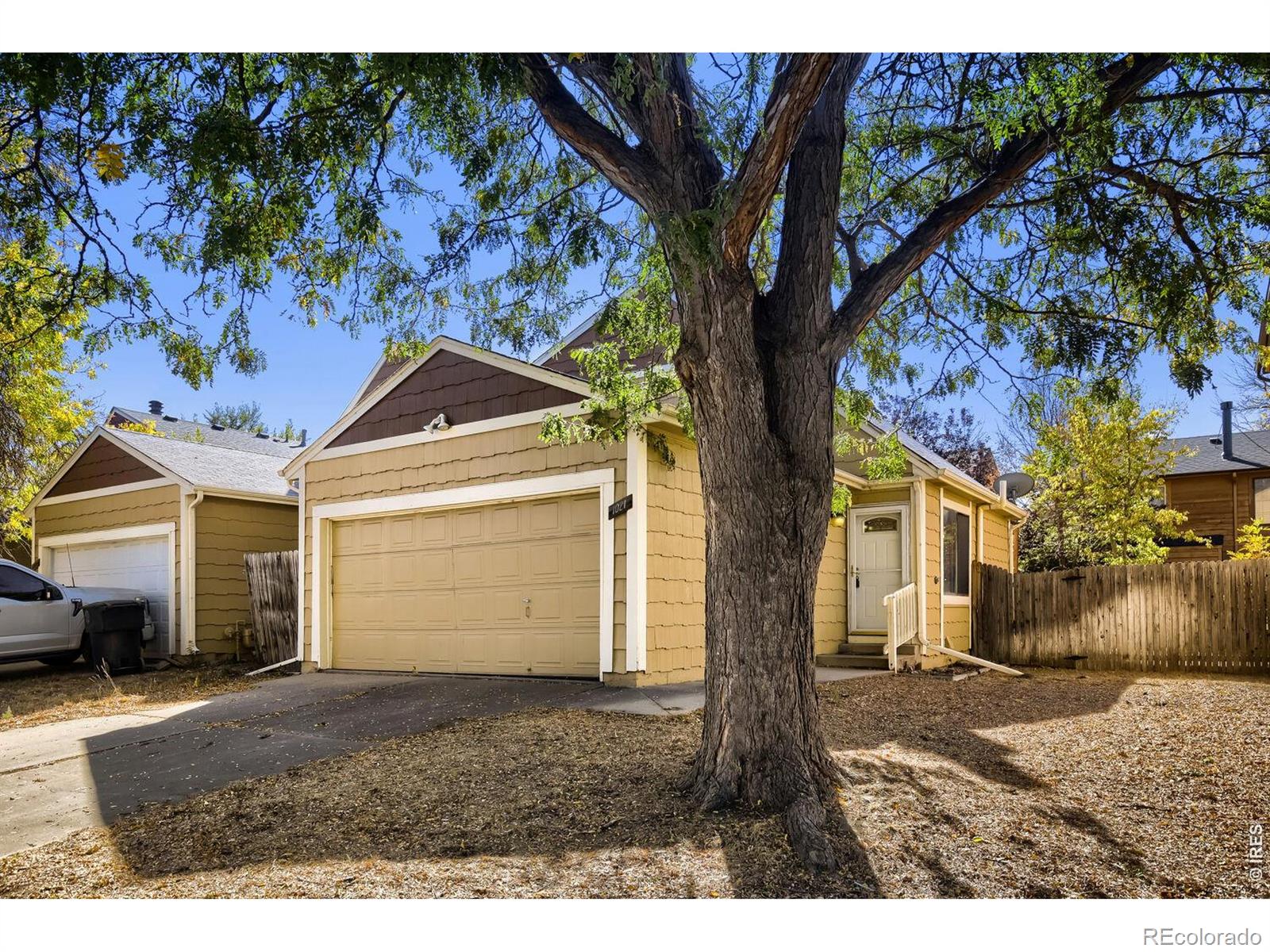  Longmont Home | MLS #: 45678910705181021  Townley Circle, Longmont Beds: 3 Baths: 2 Price: $350,000