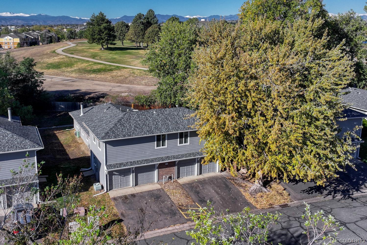  Denver Condo / Townhome | MLS #: 92917387929  York Street 3, Denver Beds: 3 Baths: 1 Price: $270,000