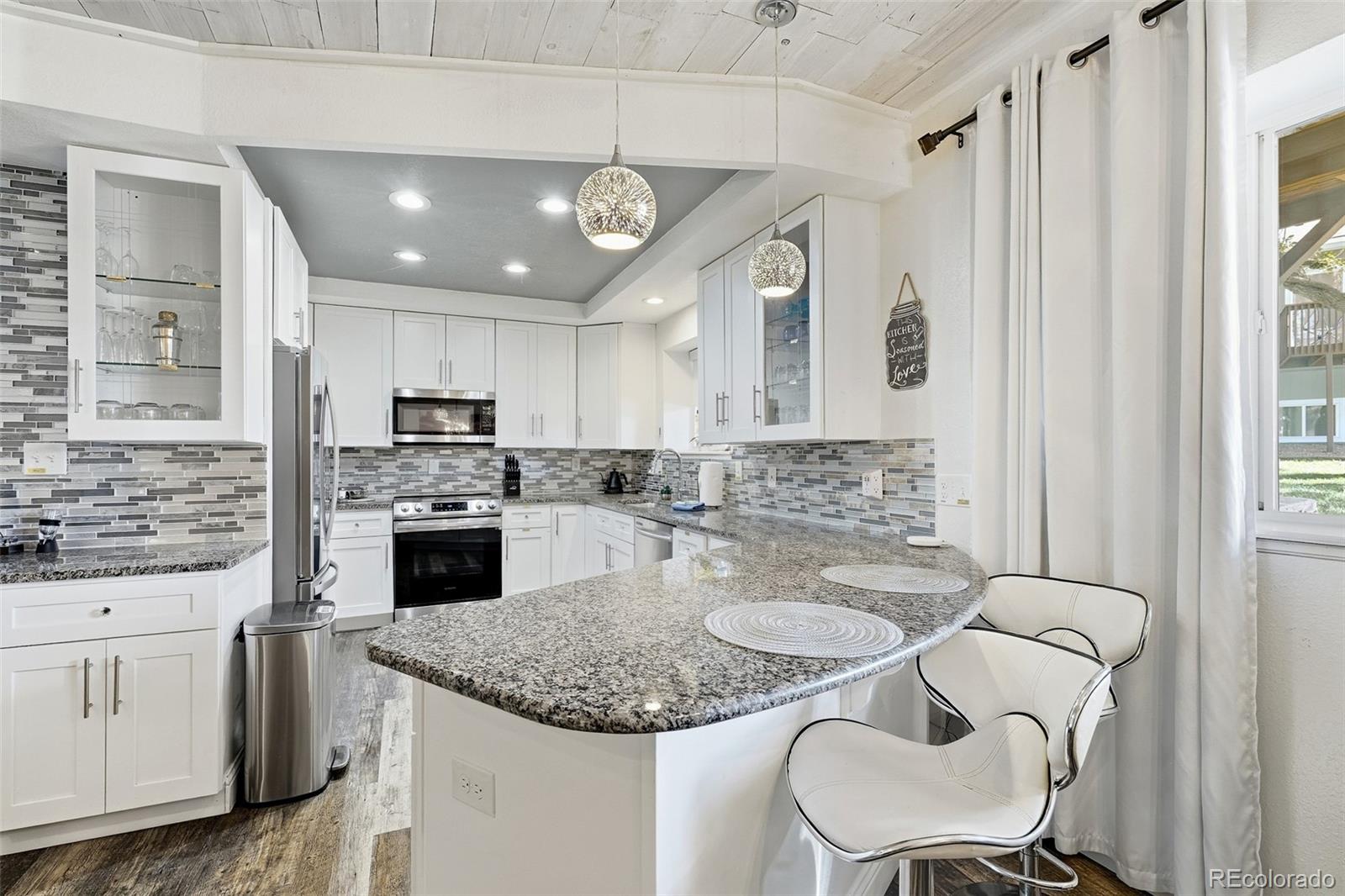 2882 W Davies Avenue, littleton&nbsp; House Search MLS Picture