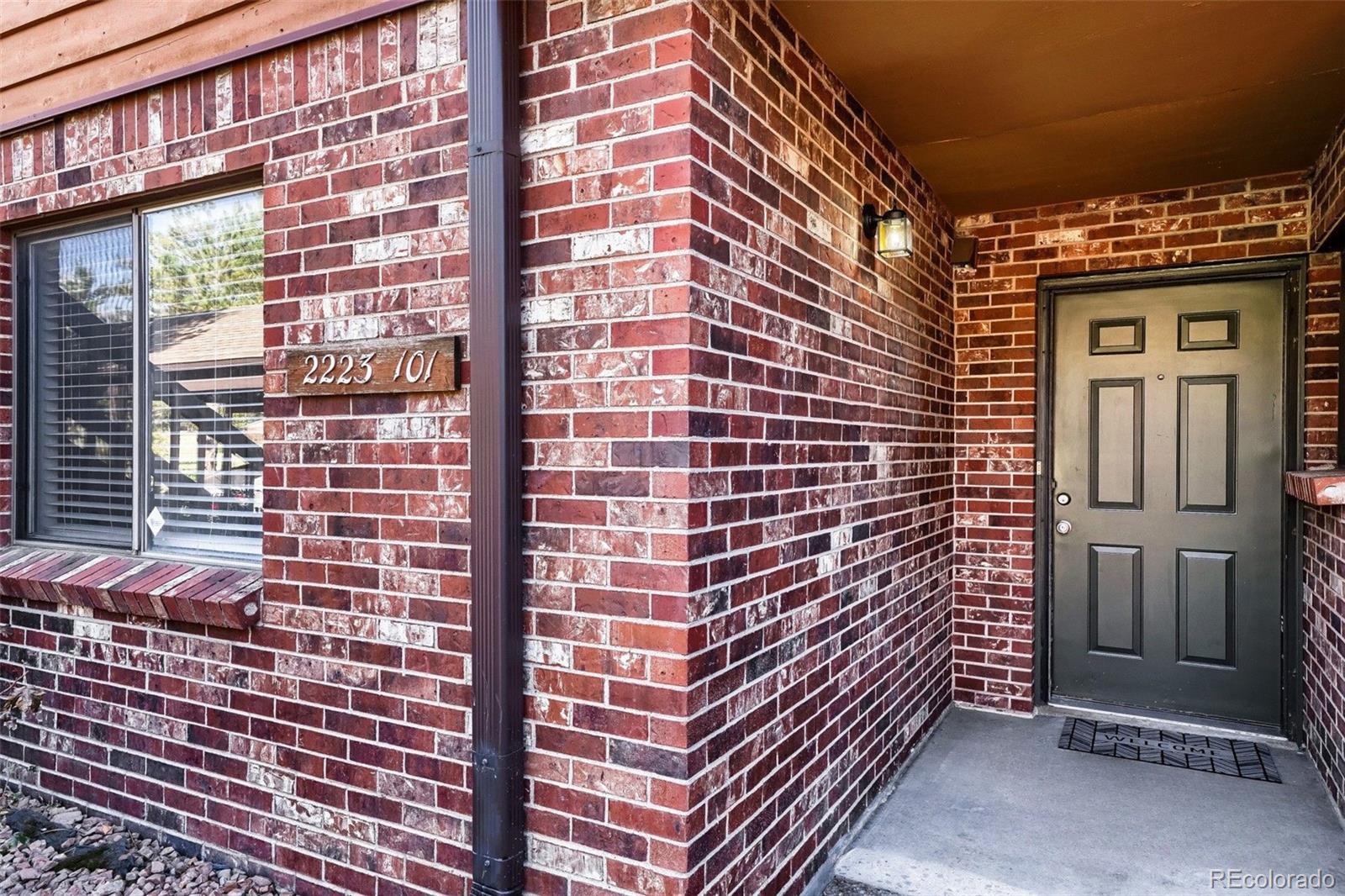 2223 S Buckley Road, aurora&nbsp; House Search MLS Picture