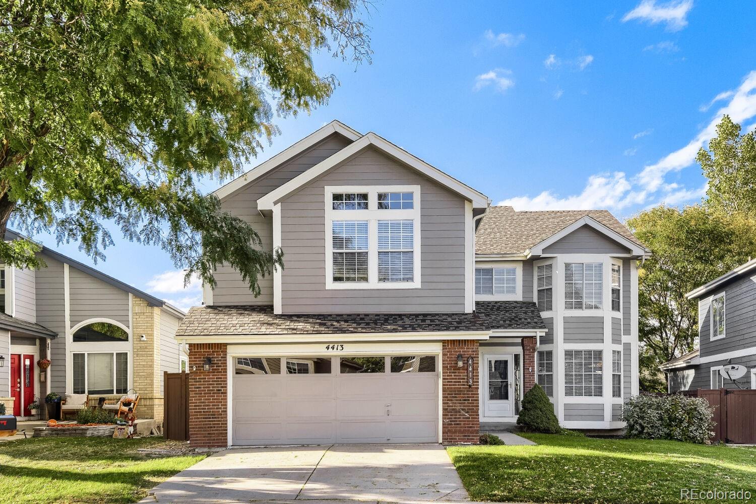  Castle Rock Home | MLS #: 75072434413 W Mountain Vista Lane, Castle Rock Beds: 5 Baths: 4 Price: $739,900