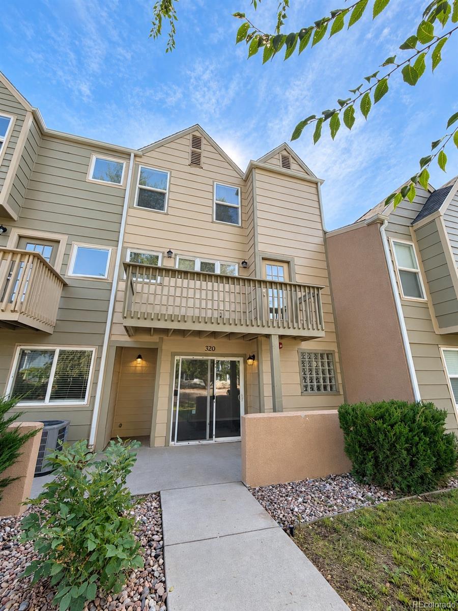  Fountain Home | MLS #: 8005763320 E Ohio Avenue, Fountain Beds: 2 Baths: 3 Price: $285,000