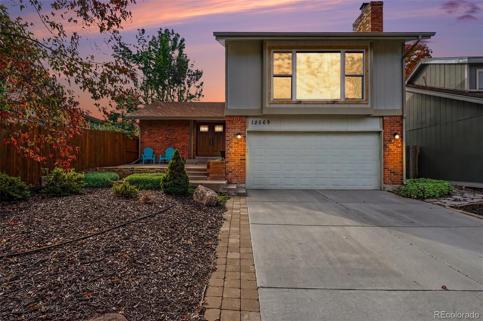  Aurora Home | MLS #: 391803612569 E Bates Circle, Aurora Beds: 4 Baths: 2 Price: $490,000