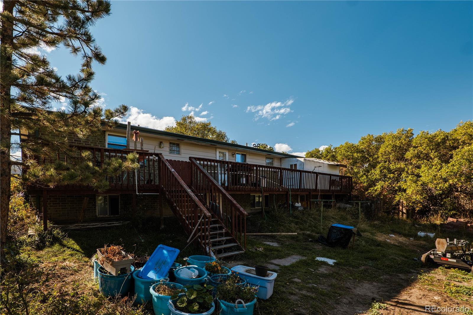  Elizabeth Home | MLS #: 31443961168  Buttercup Road, Elizabeth Beds: 4 Baths: 2 Price: $575,000