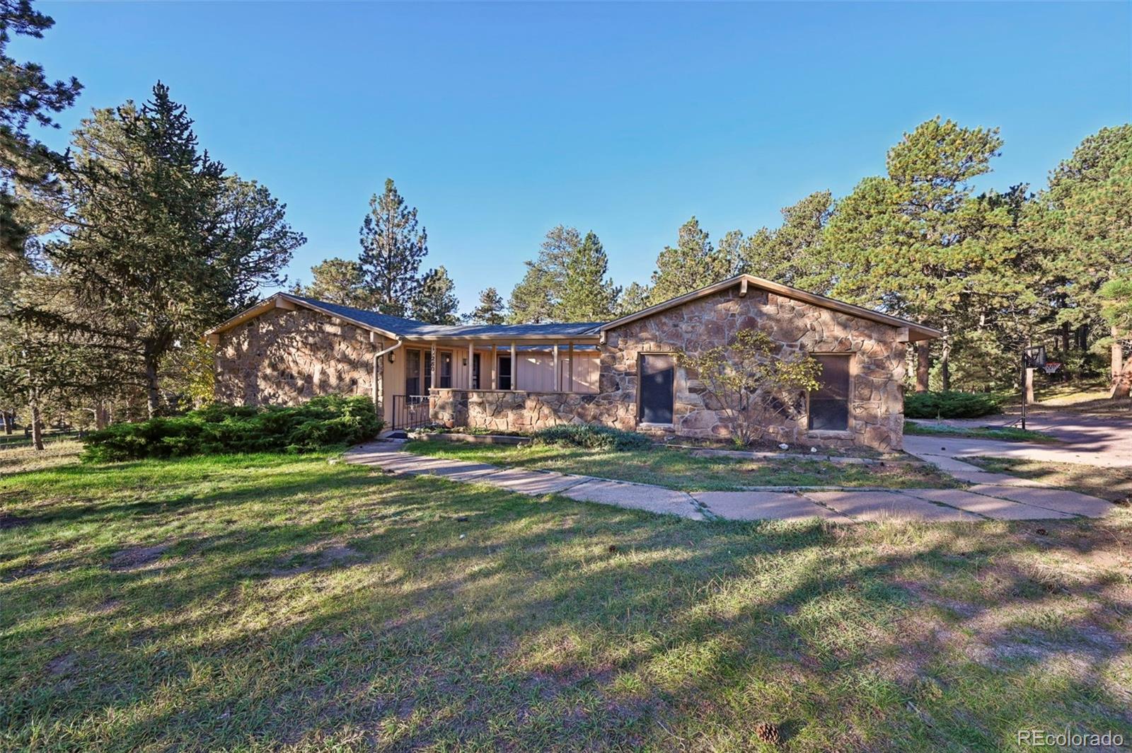 19280  Doewood Drive, monument&nbsp; House Search MLS Picture