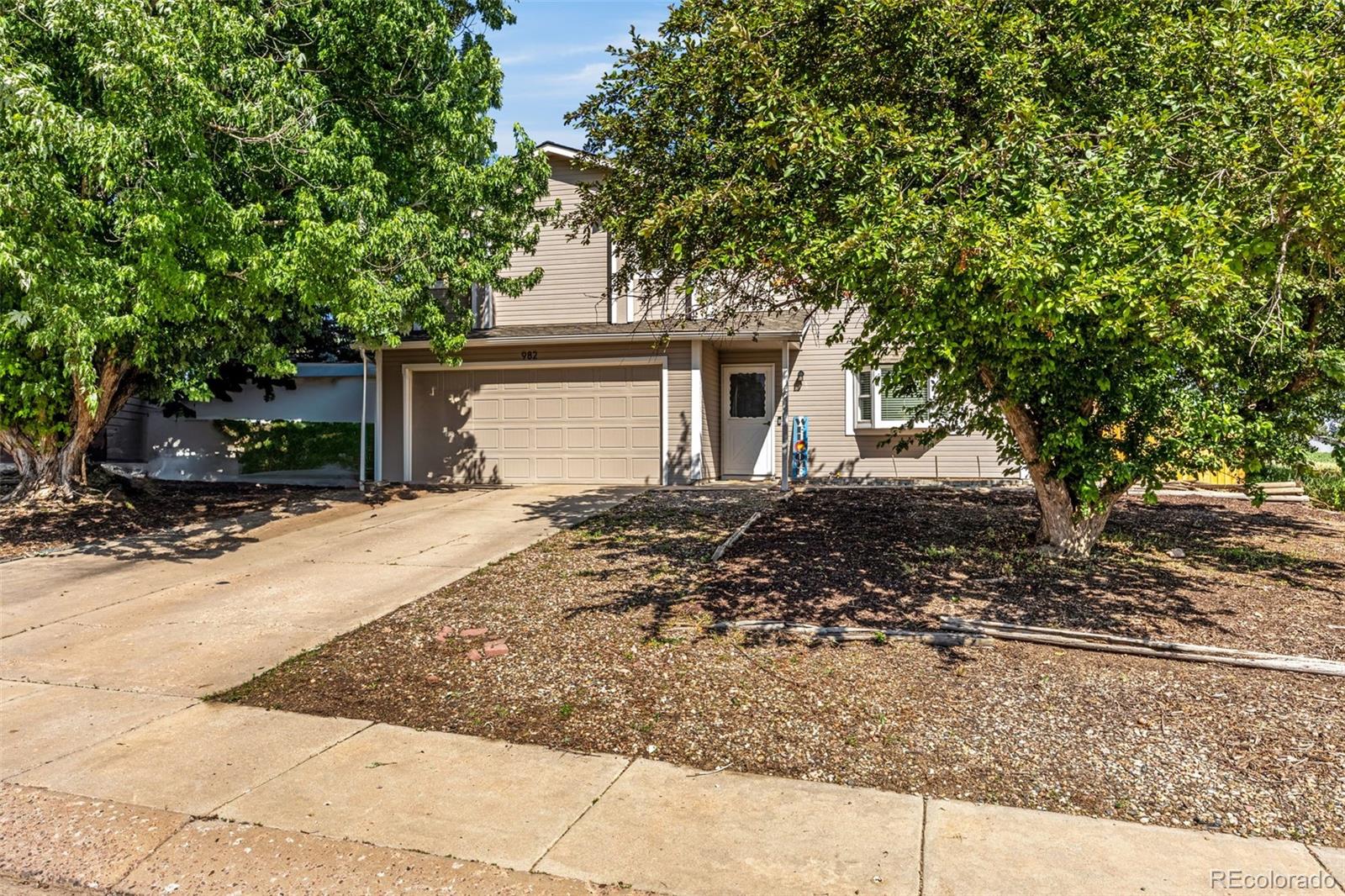 Countryside Fountain Home | MLS #: 6020720982  Candlestar Loop, Fountain Beds: 3 Baths: 3 Price: $350,000