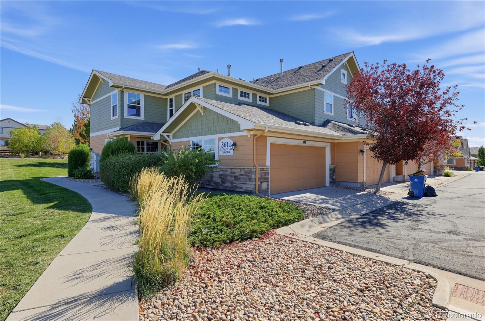  Aurora Home | MLS #: 51904153611 S Perth Circle, Aurora Beds: 2 Baths: 3 Price: $399,000