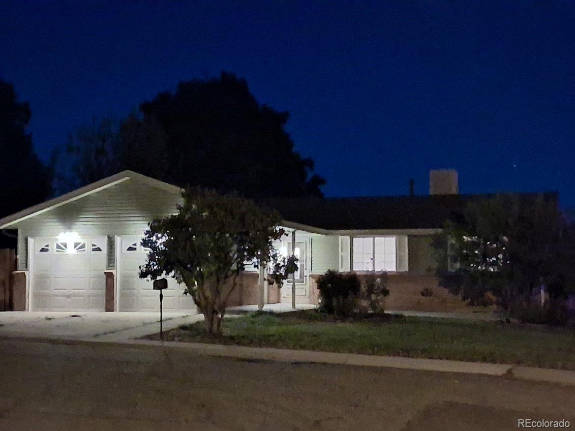  Arvada Home | MLS #: 25689729018 W 77th Place, Arvada Beds: 4 Baths: 2 Price: $539,900
