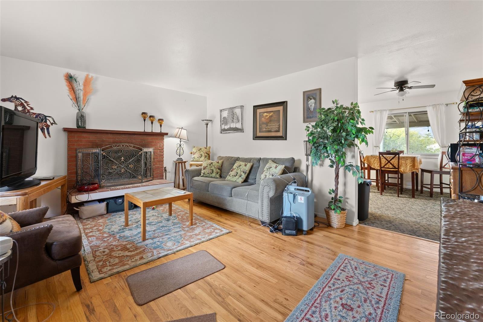 106  Lois Lane, colorado springs&nbsp; House Search MLS Picture