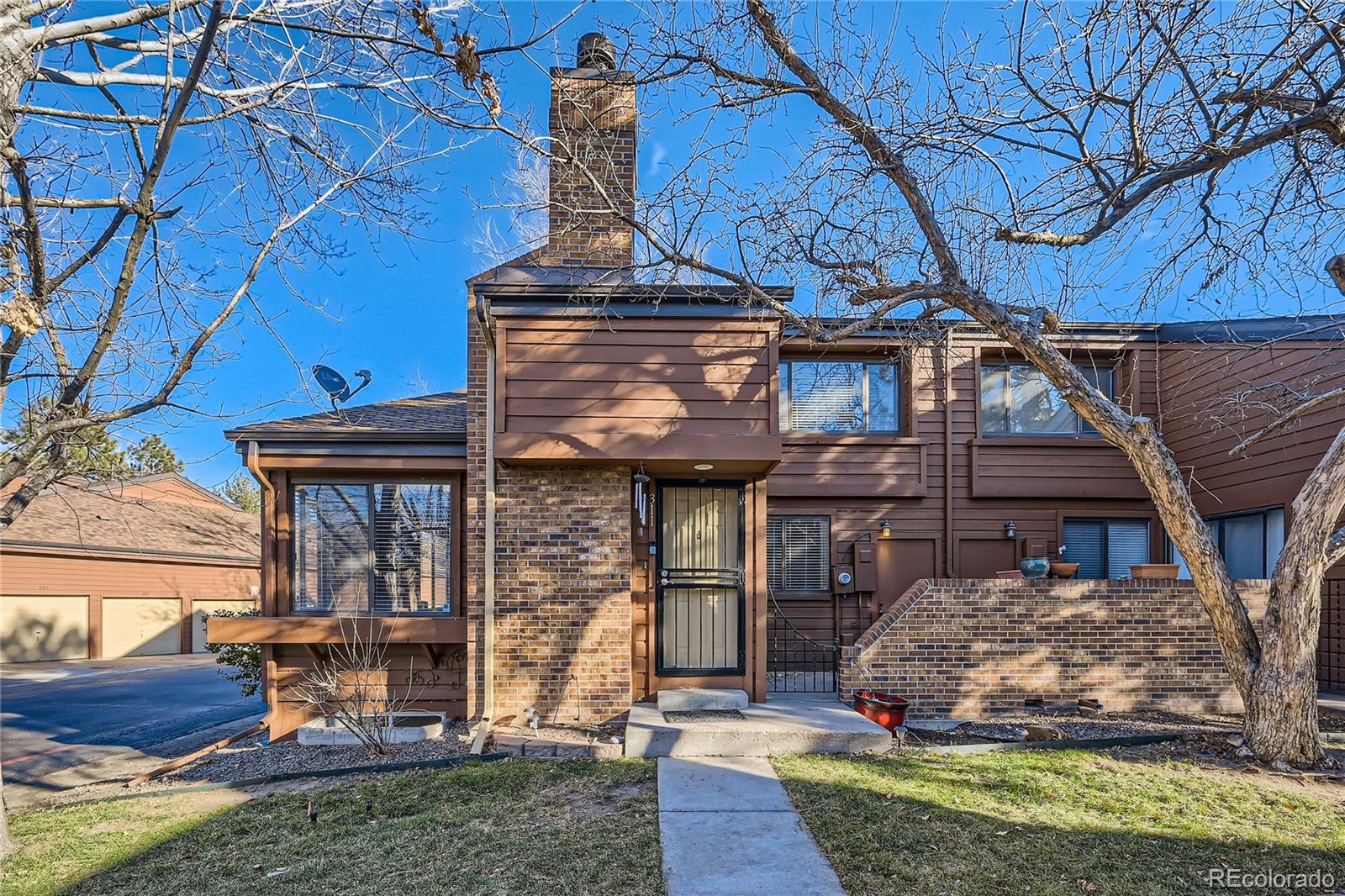 Beaumont Place Denver Condo / Townhome | MLS #: 84396302685 S Dayton Way 311, Denver Beds: 4 Baths: 3 Price: $380,000