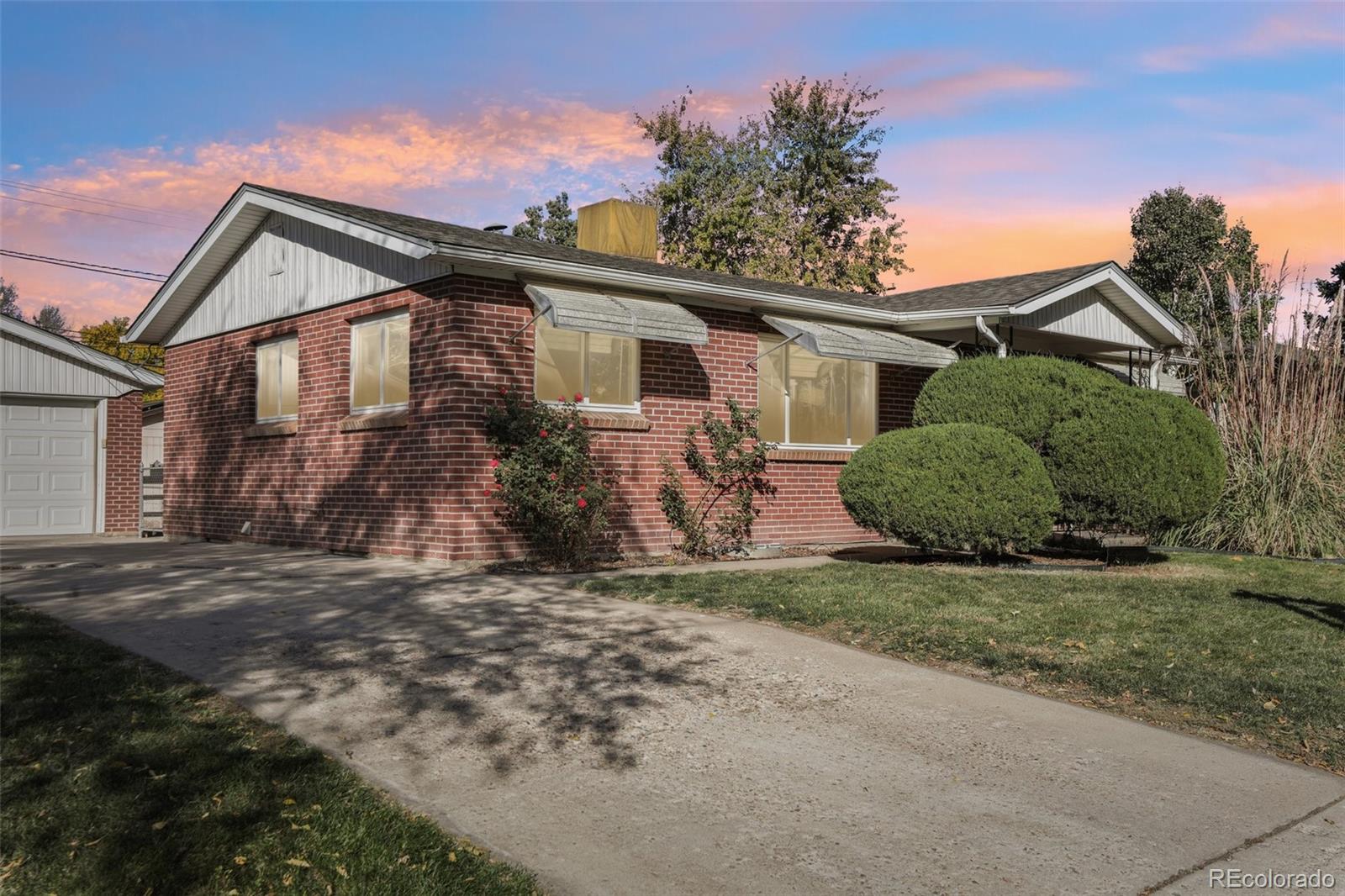 5755 S Hickory Street, littleton&nbsp; House Search MLS Picture