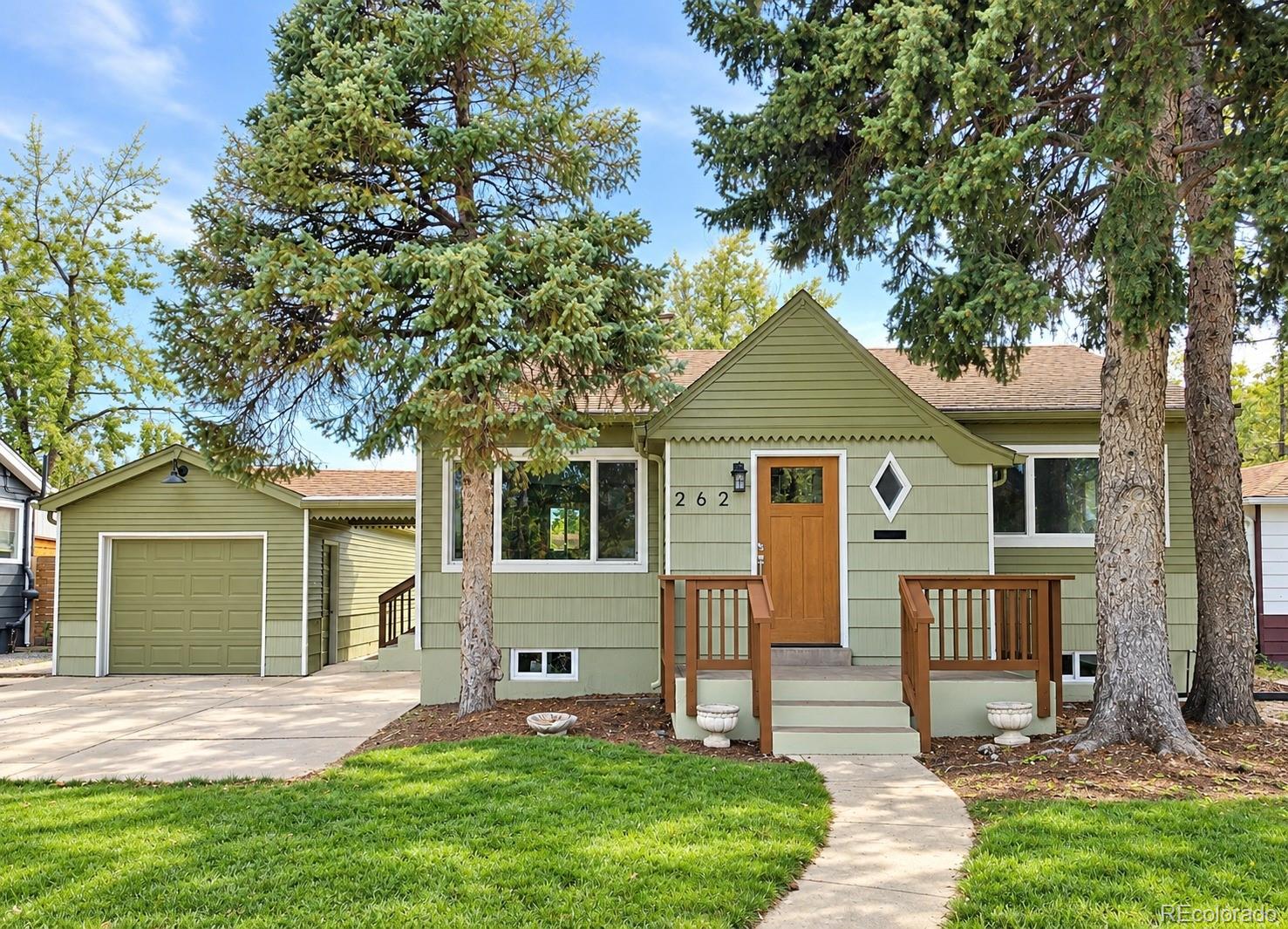  Englewood Home | MLS #: 5274468262 E Chenango Avenue, Englewood Beds: 4 Baths: 2 Price: $590,000