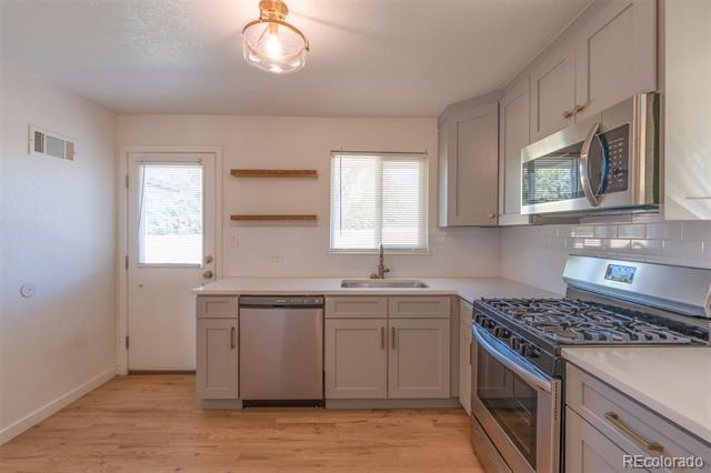 MLS Image #5 for 5656 s lakeview street,littleton, Colorado