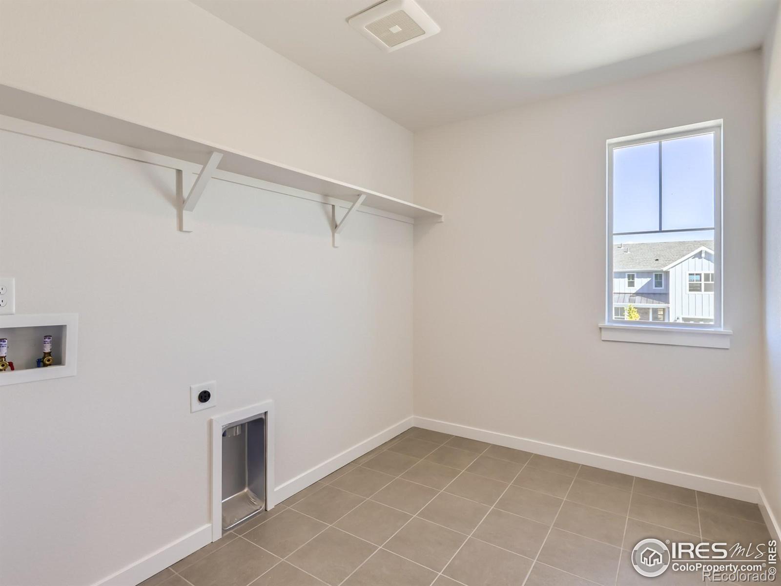 MLS Image #20 for 1843  golden sun drive,windsor, Colorado