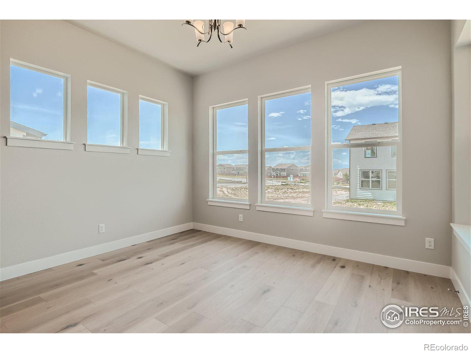 MLS Image #8 for 1834  crisp air drive,windsor, Colorado