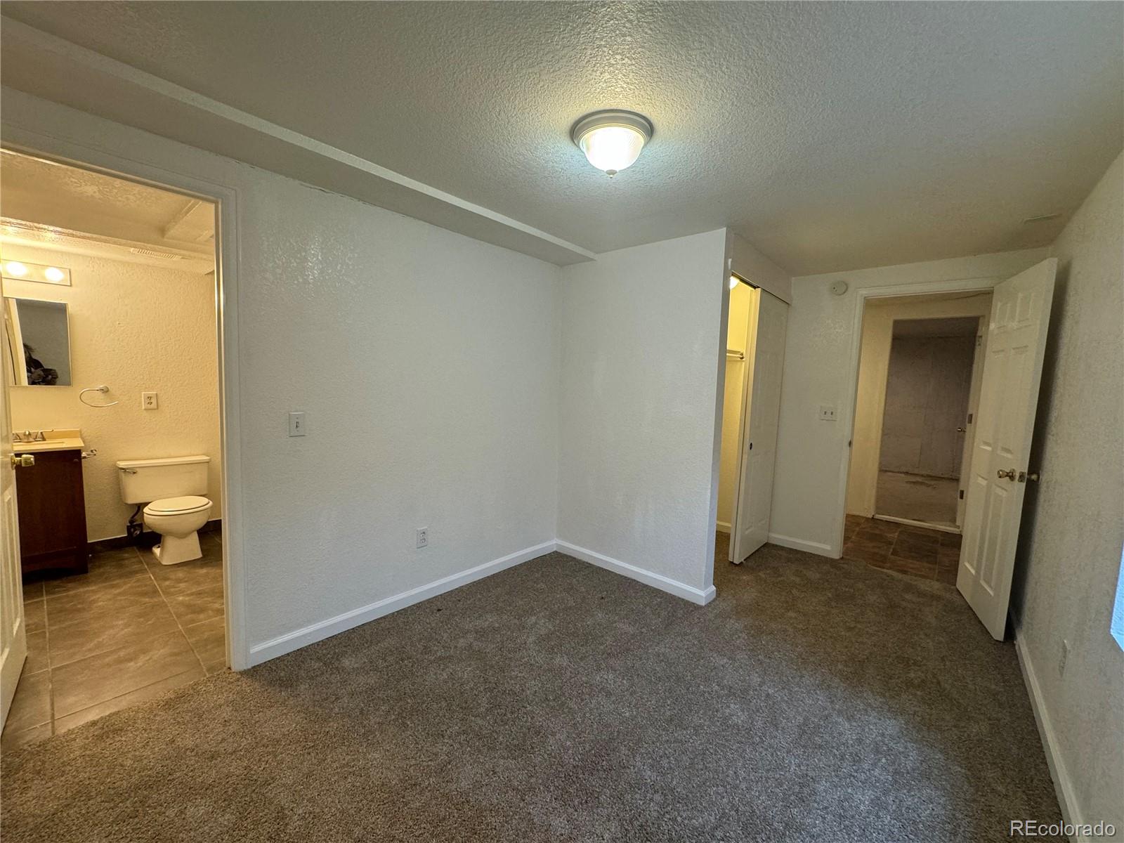 MLS Image #17 for 11479 e 1st avenue,aurora, Colorado