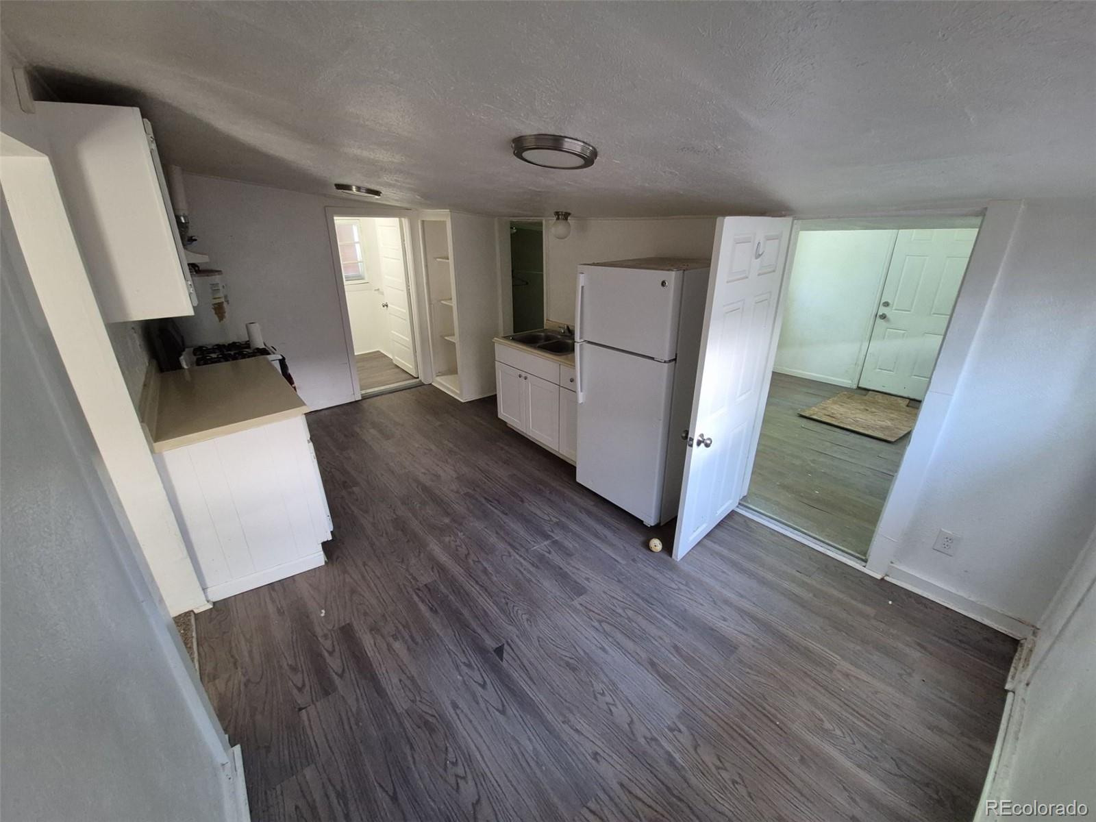 MLS Image #18 for 1272 n ulster street,denver, Colorado