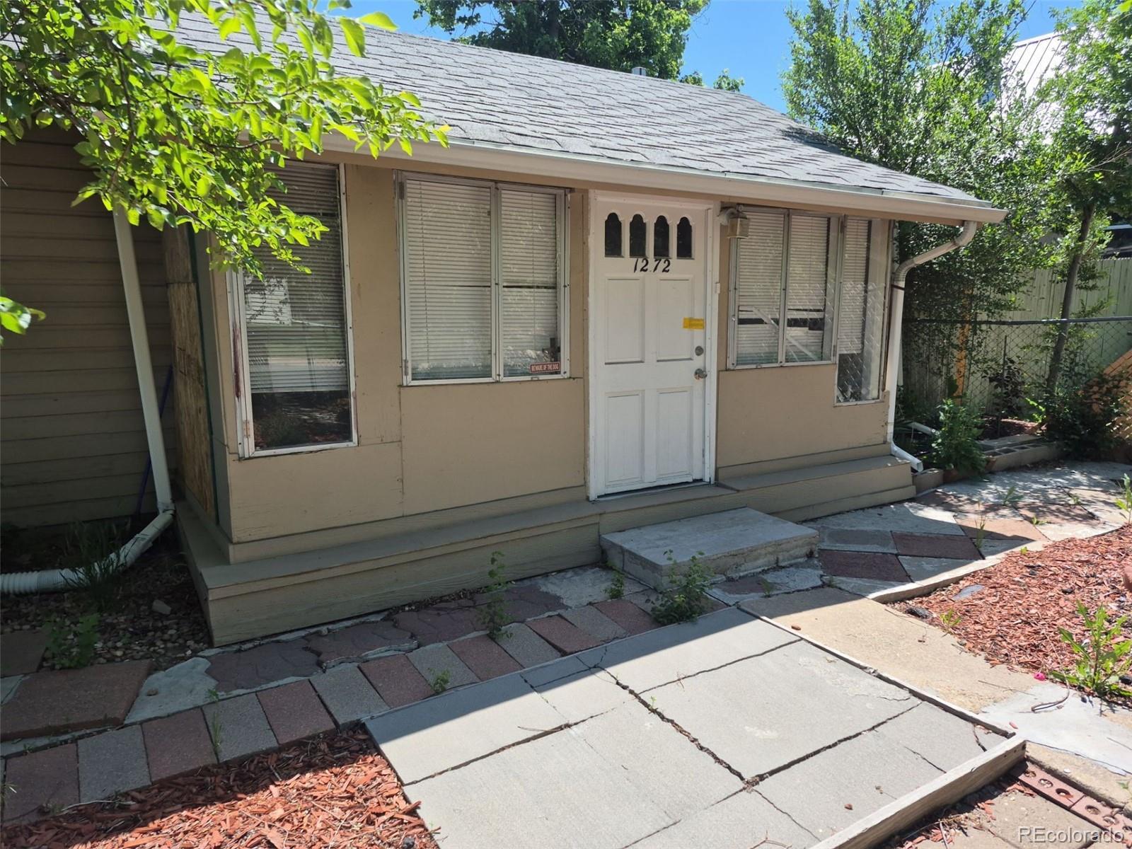 MLS Image #5 for 1272 n ulster street,denver, Colorado