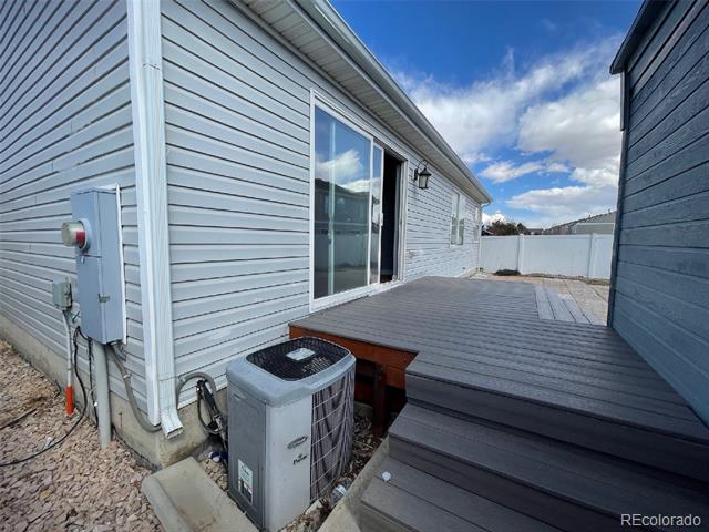 MLS Image #16 for 21476 e 53rd place,denver, Colorado