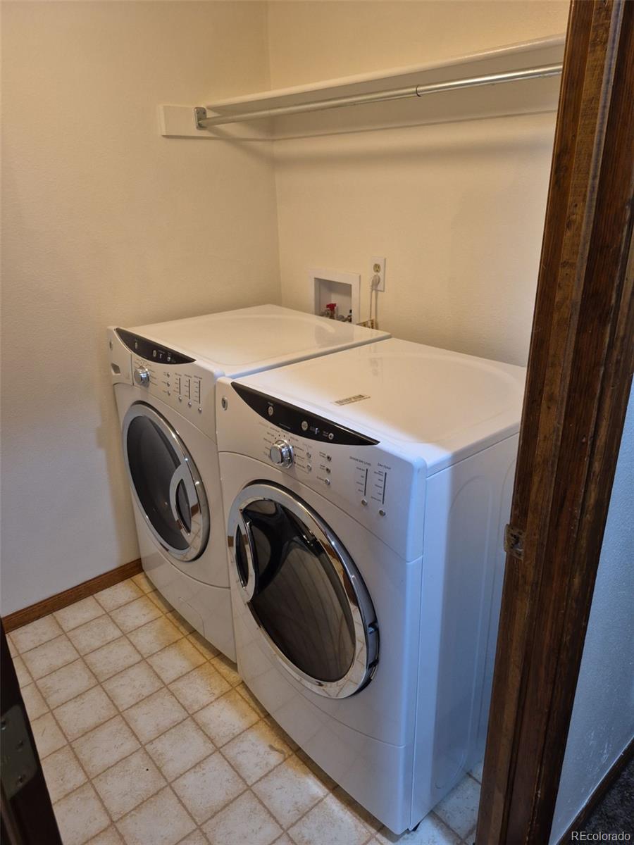 MLS Image #29 for 11196 e baltic drive,aurora, Colorado