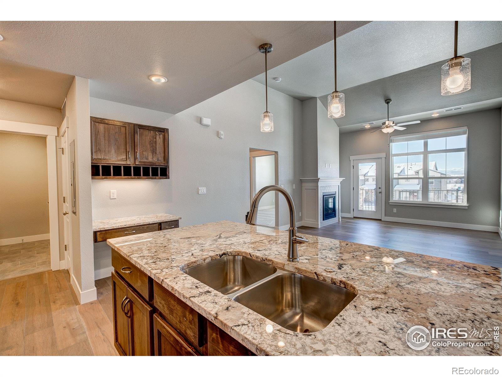 CMA Image for 285  High Point Drive,Longmont, Colorado