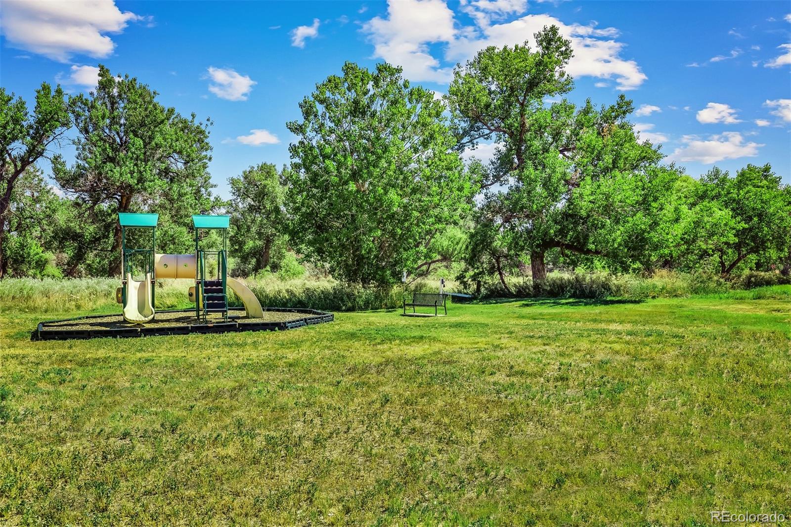 MLS Image #12 for 930  gianna avenue,fort lupton, Colorado